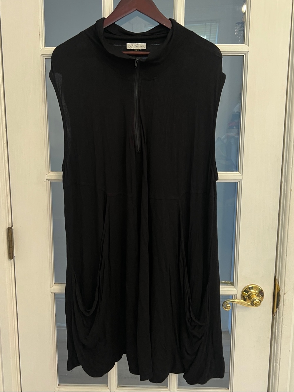 J. VALDI Women’s Black Zip Front Swim Cover Up Sleeveless Pockets Plus 2X